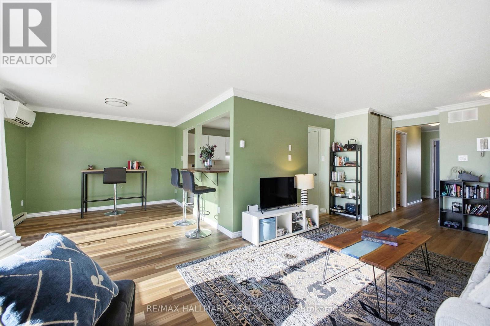 D - 39 Stonehaven Drive, Ottawa, Ontario  K2M 1E3 - Photo 6 - X12795312