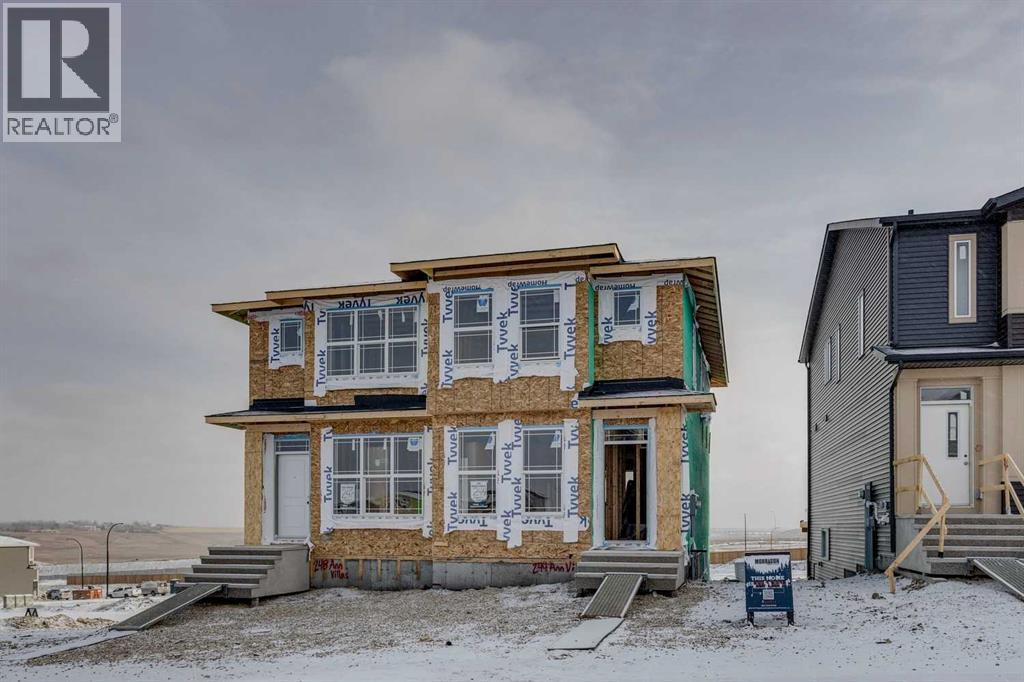 244 Annette Villas Nw, Calgary, Alberta  T3R 2K5 - Photo 1 - A2281884