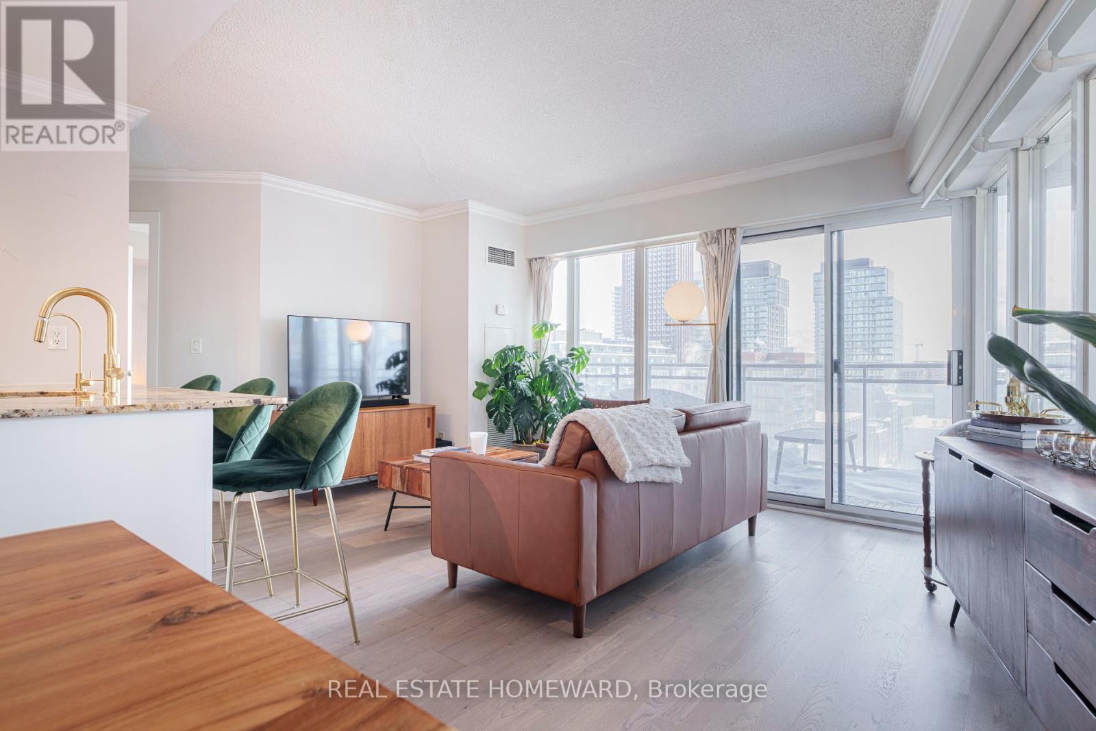 1404 - 255 Richmond Street E, Toronto, Ontario  M5A 4T7 - Photo 2 - C12795968