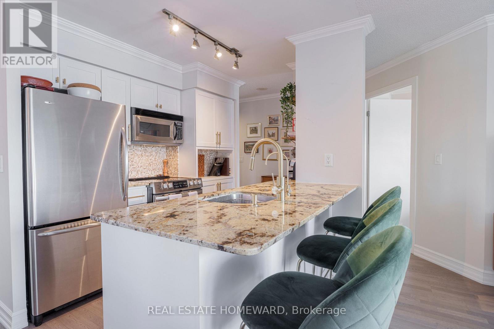 1404 - 255 Richmond Street E, Toronto, Ontario  M5A 4T7 - Photo 9 - C12795968