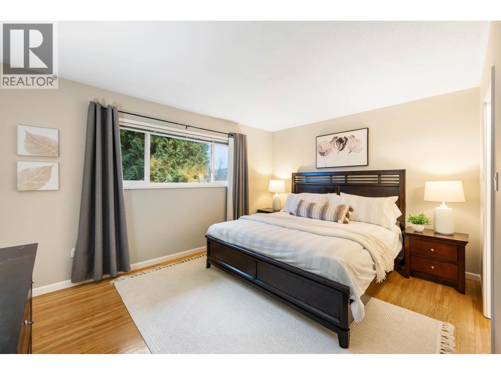 921 Baker Drive, Coquitlam, British Columbia  V3J 6X3 - Photo 11 - R3090811