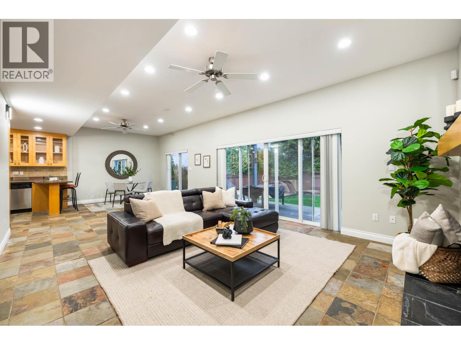 921 Baker Drive, Coquitlam, British Columbia  V3J 6X3 - Photo 21 - R3090811