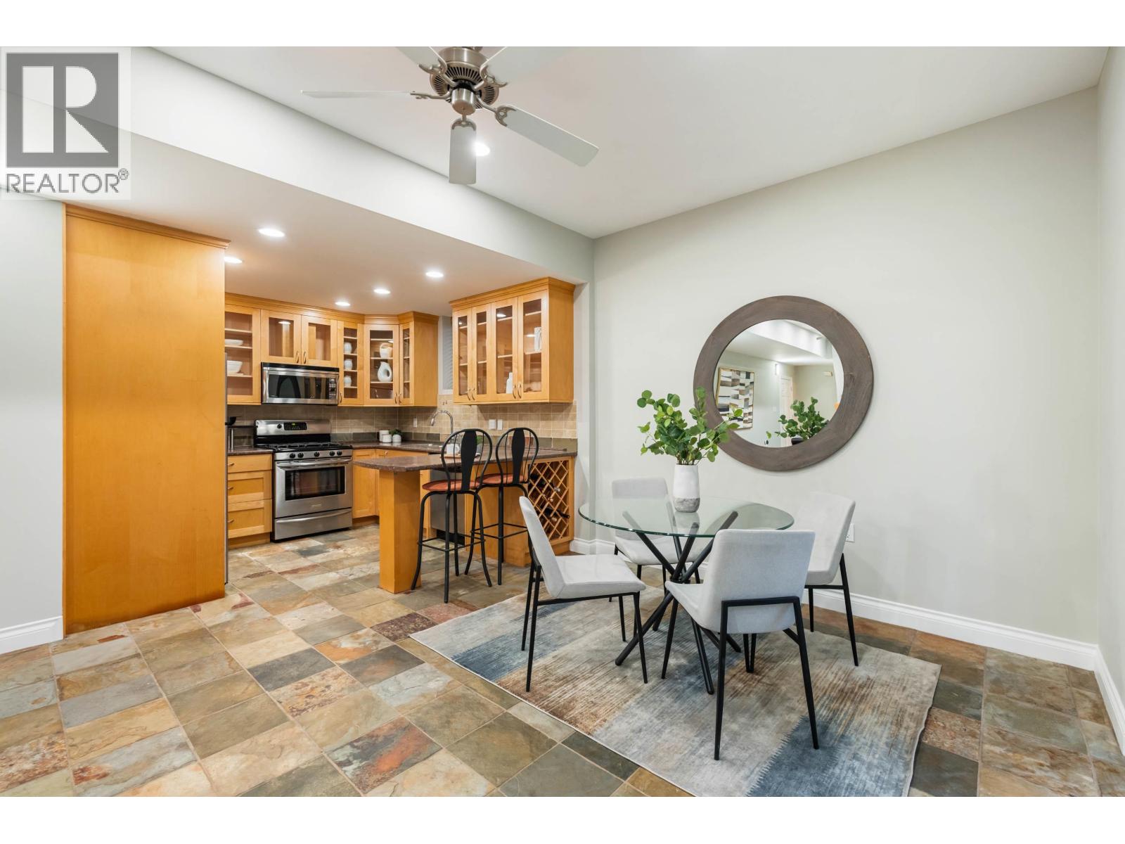 921 Baker Drive, Coquitlam, British Columbia  V3J 6X3 - Photo 22 - R3090811