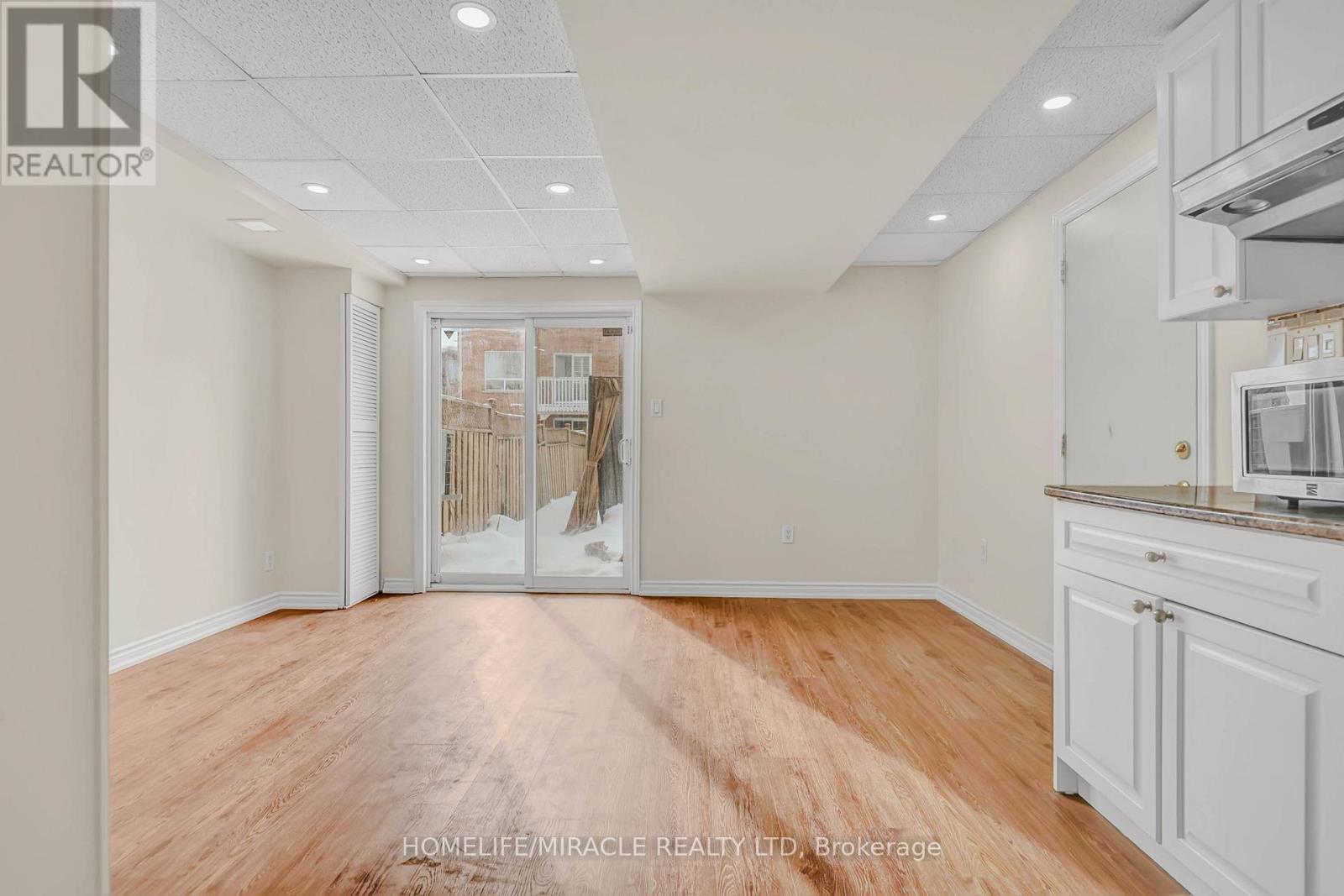 17 Pikake Court, Vaughan, Ontario  L6A 3W3 - Photo 30 - N12796008