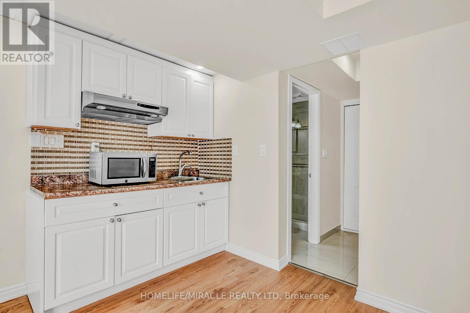 17 Pikake Court, Vaughan, Ontario  L6A 3W3 - Photo 31 - N12796008