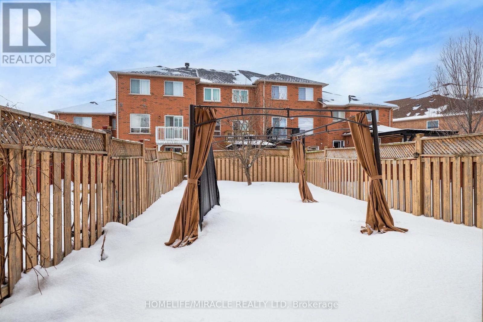 17 Pikake Court, Vaughan, Ontario  L6A 3W3 - Photo 33 - N12796008