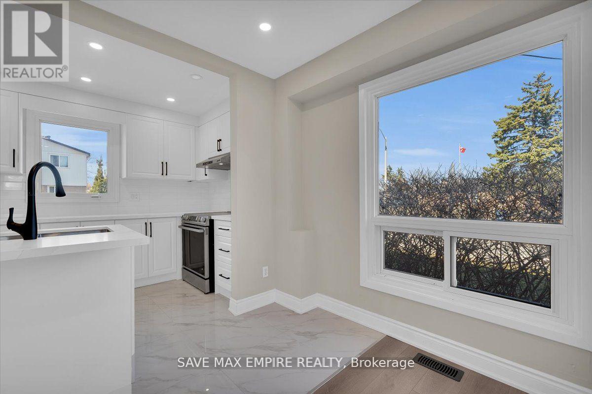 18 Hasting Square, Brampton, Ontario  L6S 2N8 - Photo 12 - W12795956