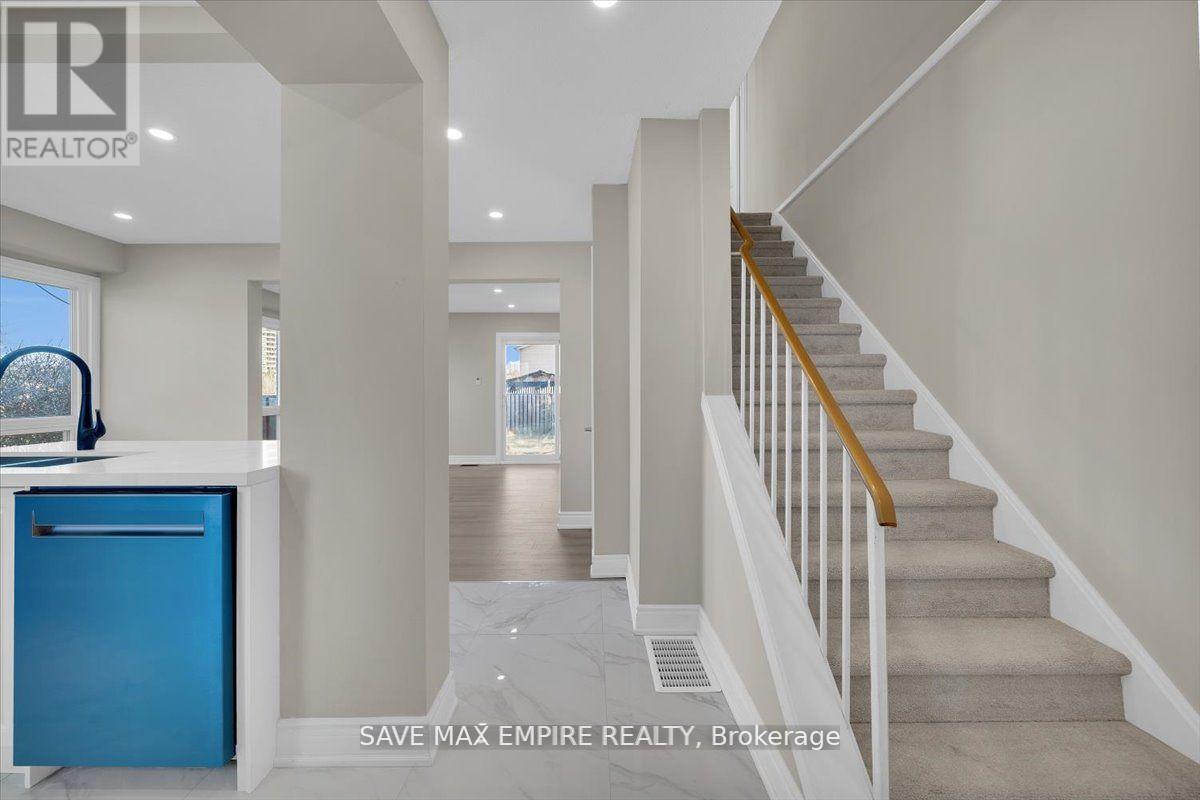 18 Hasting Square, Brampton, Ontario  L6S 2N8 - Photo 16 - W12795956