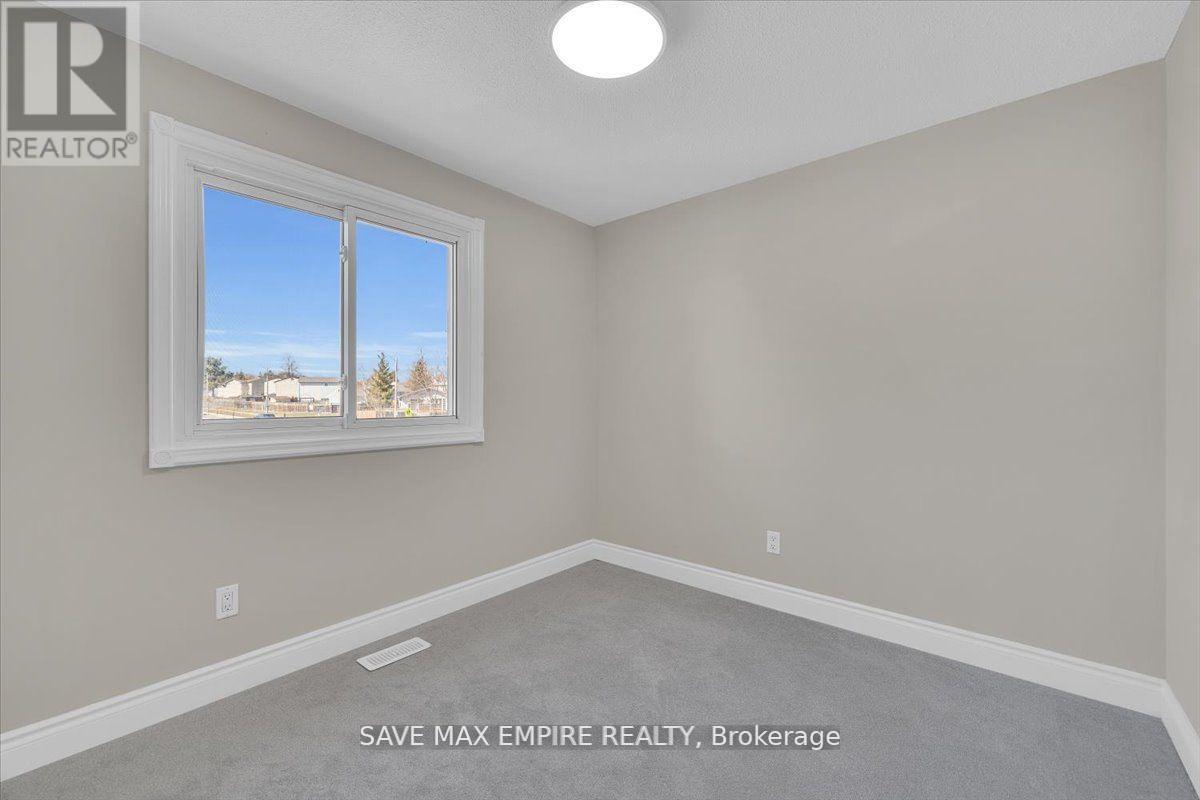 18 Hasting Square, Brampton, Ontario  L6S 2N8 - Photo 23 - W12795956