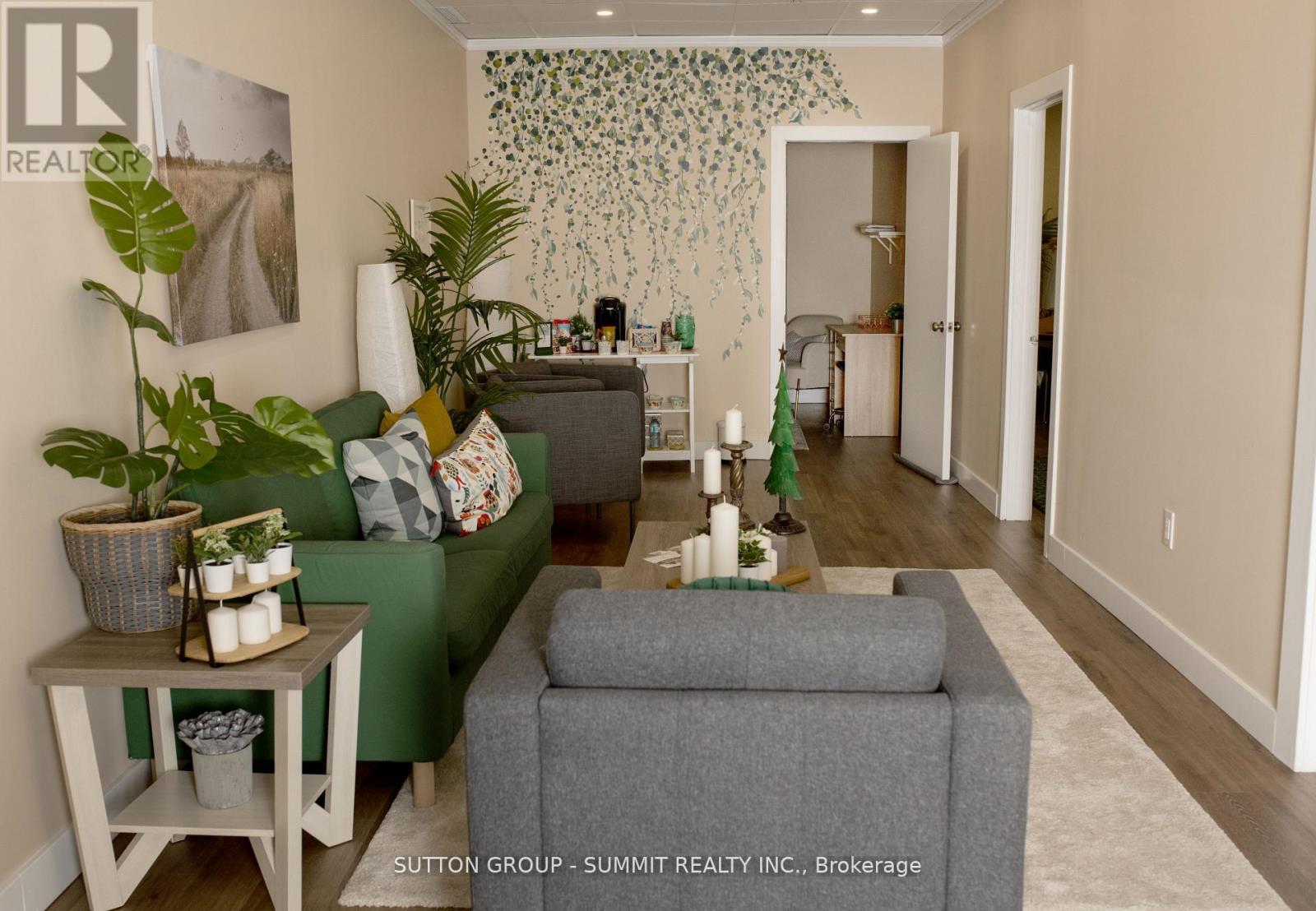 204 - 3430 SOUTH SERVICE ROAD, Burlington, Ontario