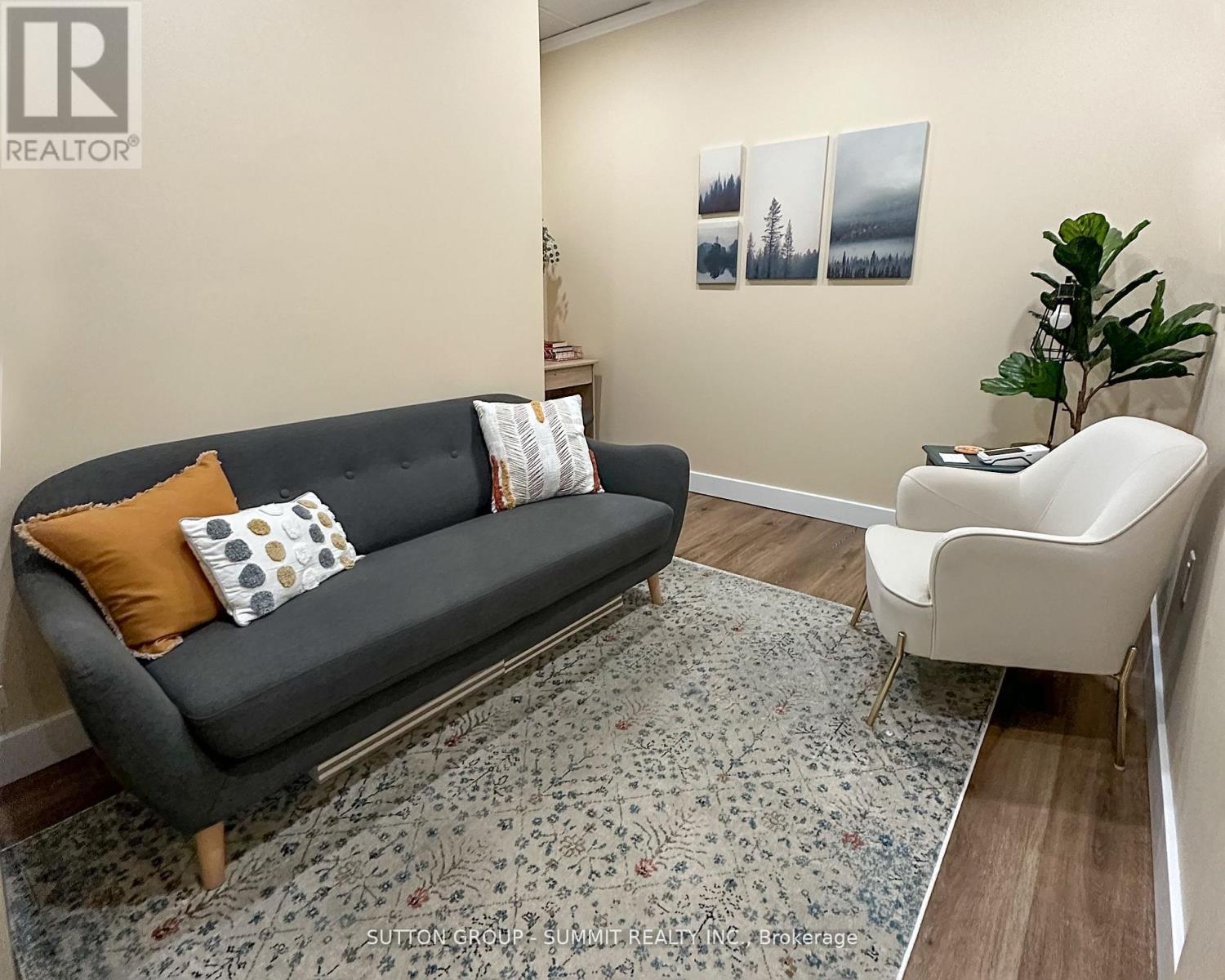 204 - 3430 South Service Road, Burlington, Ontario  L7N 3T9 - Photo 5 - W12795972