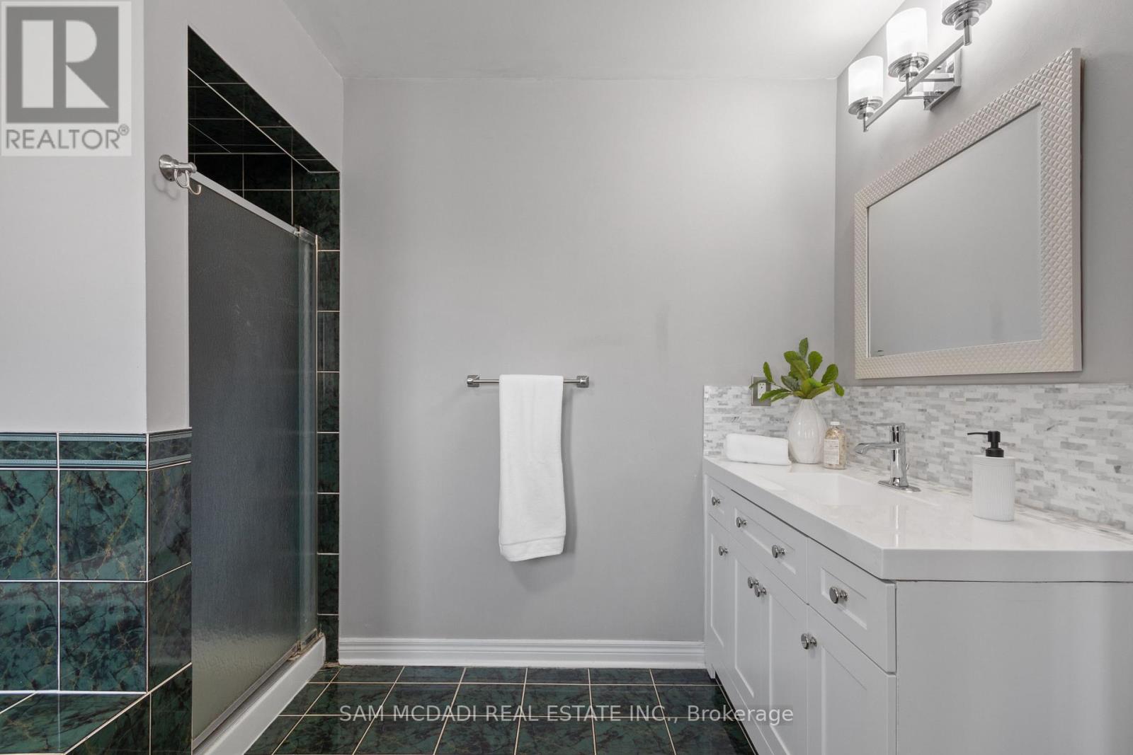 7159 Spyglass Crescent, Mississauga, Ontario  L5N 7H3 - Photo 19 - W12796000