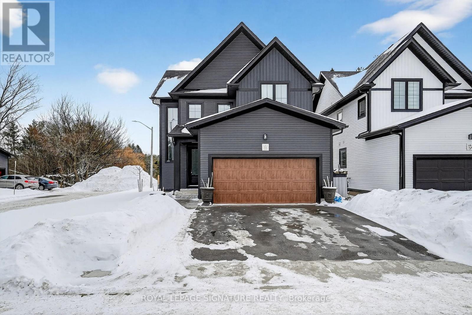 11 - 297 WHITING STREET, Ingersoll, Ontario