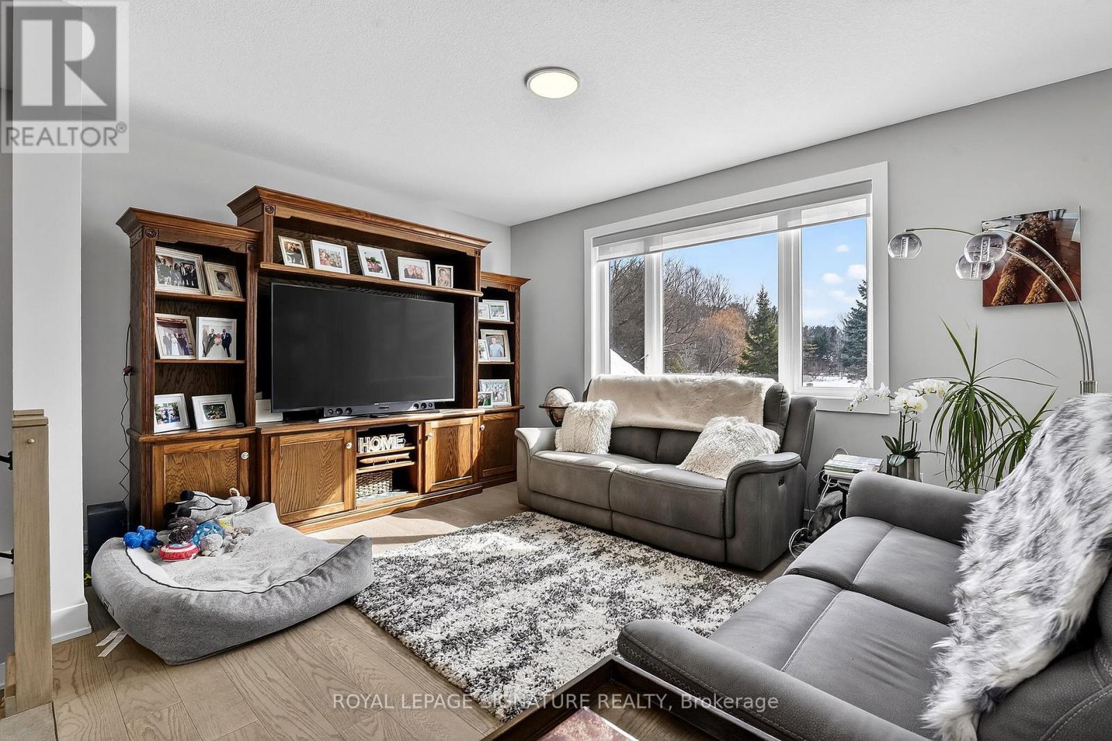 11 - 297 Whiting Street, Ingersoll, Ontario  N5C 3W5 - Photo 11 - X12795938