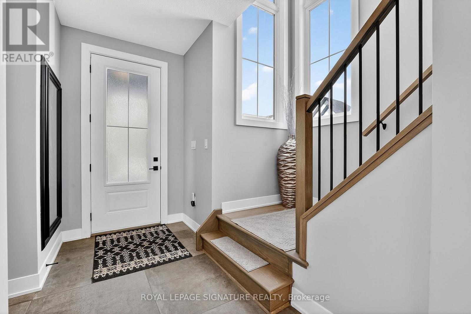 11 - 297 Whiting Street, Ingersoll, Ontario  N5C 3W5 - Photo 3 - X12795938