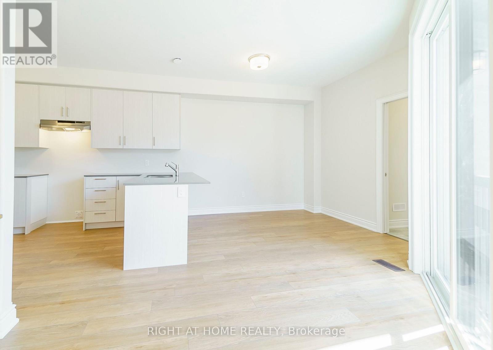 602 Wedlock Lane, Peterborough (Northcrest Ward 5), Ontario  K9H 0C4 - Photo 8 - X12795940