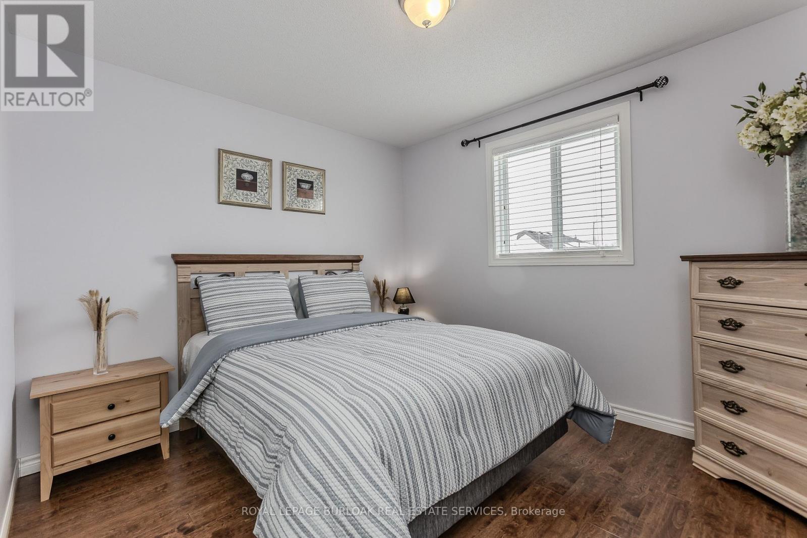 11 Robinia Lane, Brantford, Ontario  N3V 1E3 - Photo 23 - X12795992