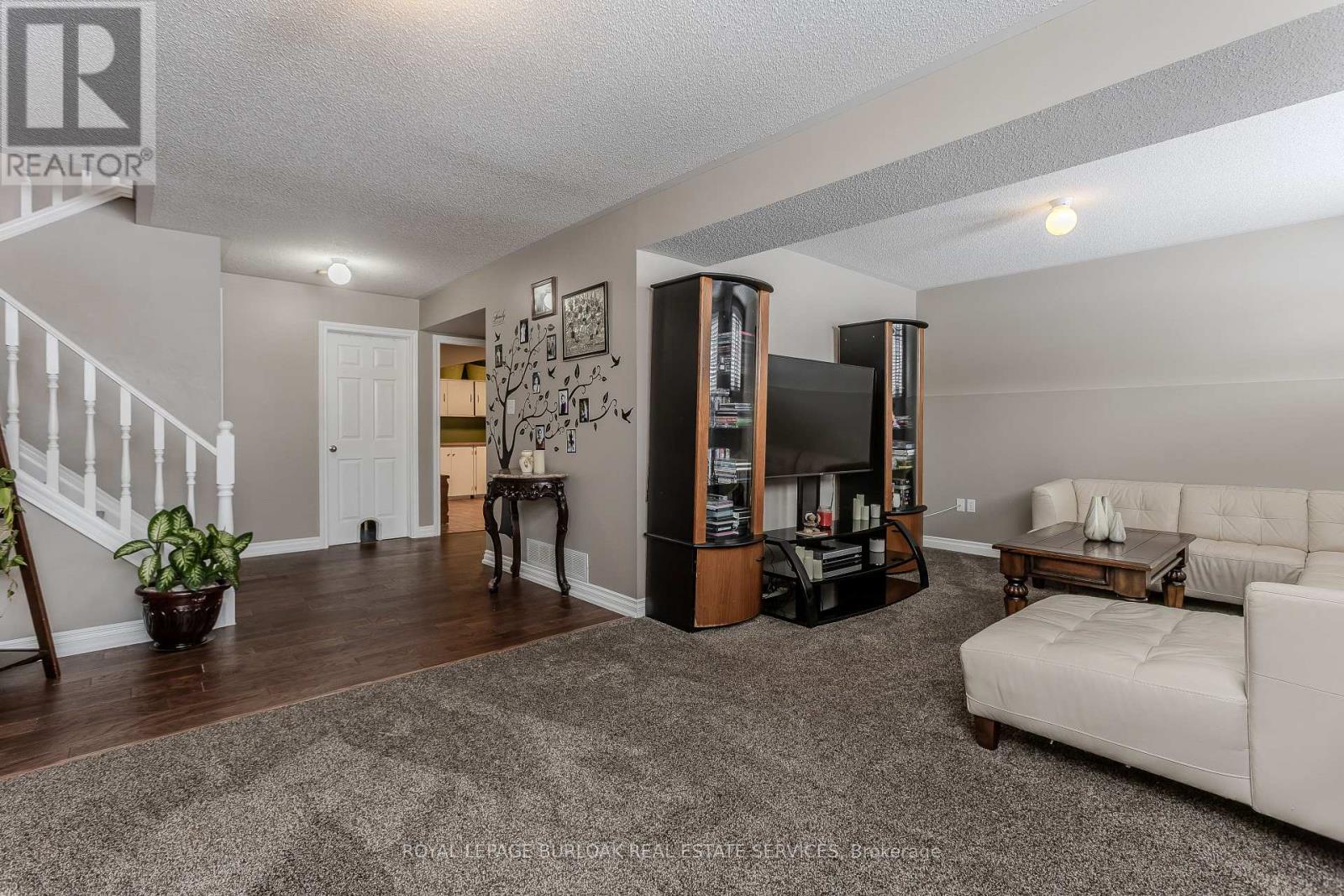 11 Robinia Lane, Brantford, Ontario  N3V 1E3 - Photo 32 - X12795992