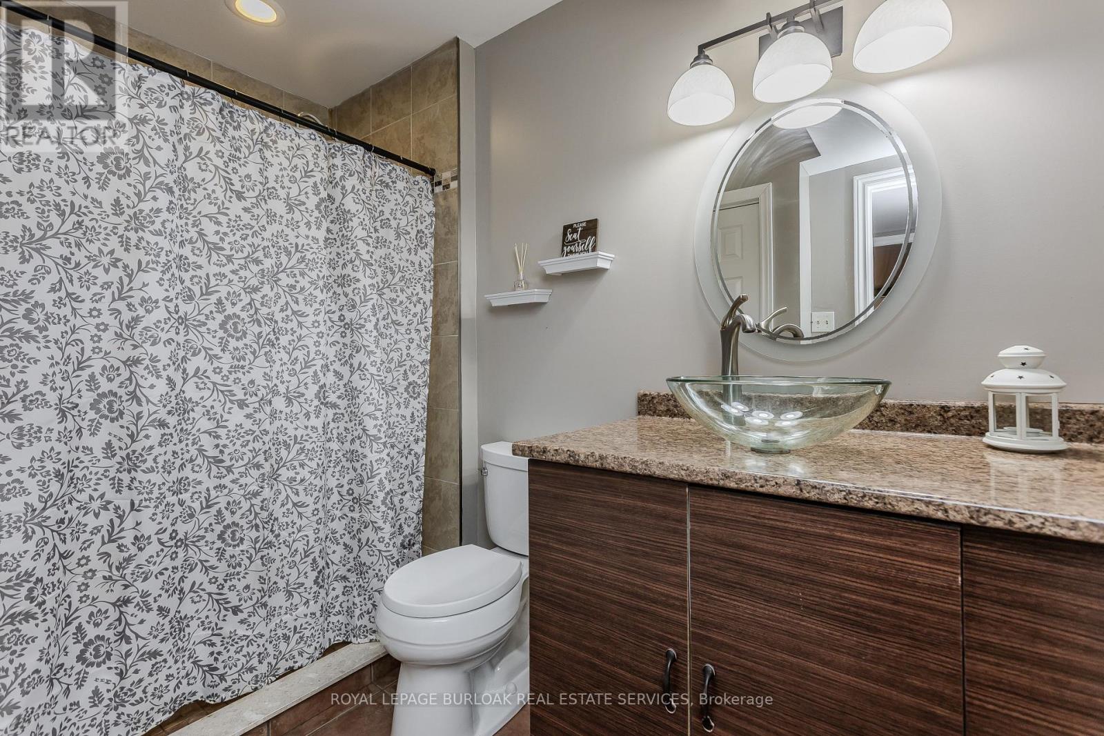 11 Robinia Lane, Brantford, Ontario  N3V 1E3 - Photo 34 - X12795992