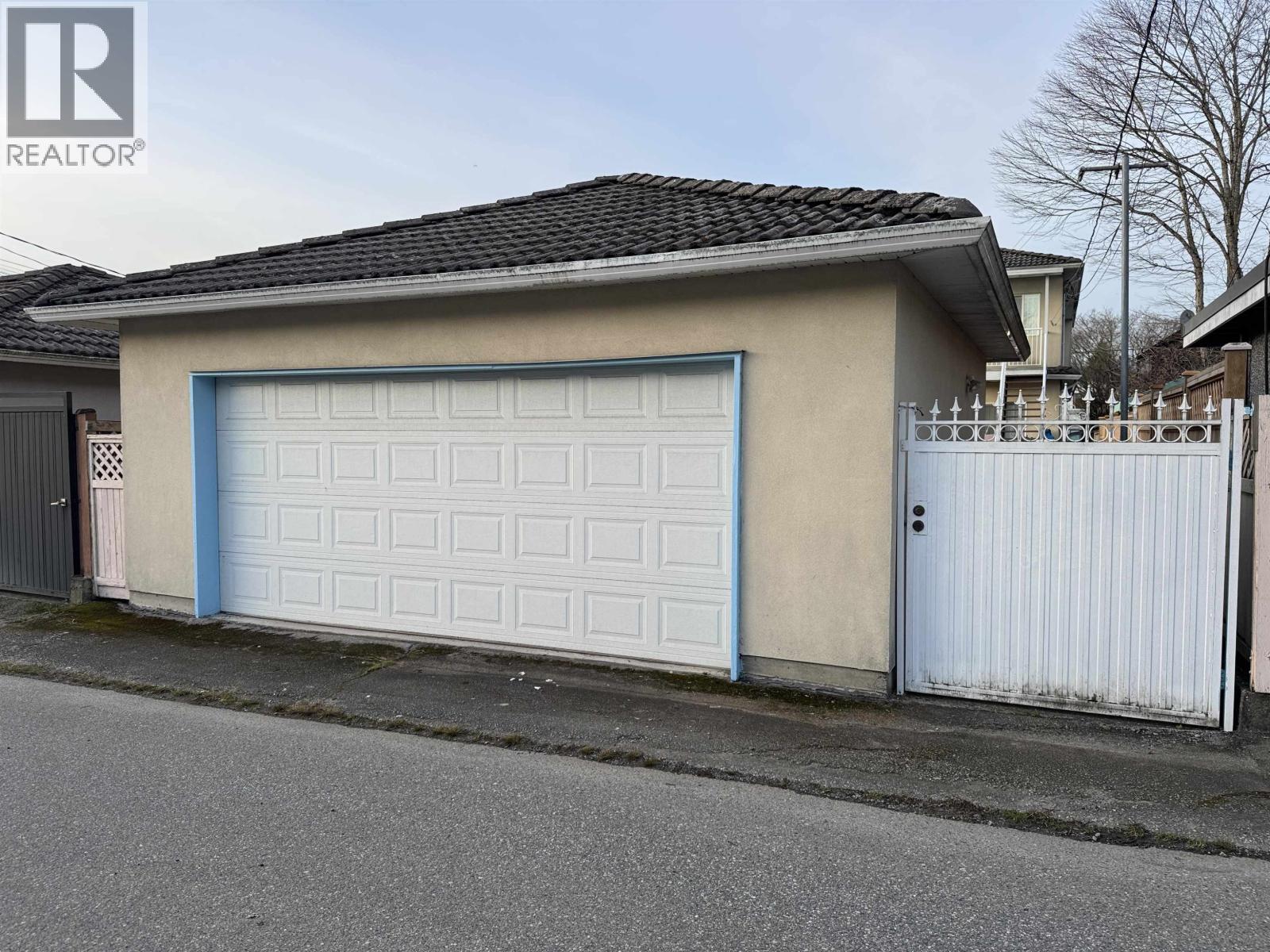 3056 Adanac Street, Vancouver, British Columbia  V5K 2N7 - Photo 35 - R3090436