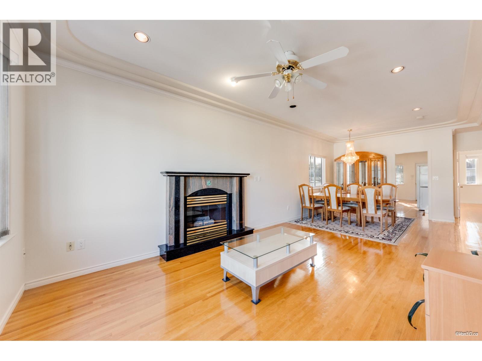 3056 Adanac Street, Vancouver, British Columbia  V5K 2N7 - Photo 8 - R3090436