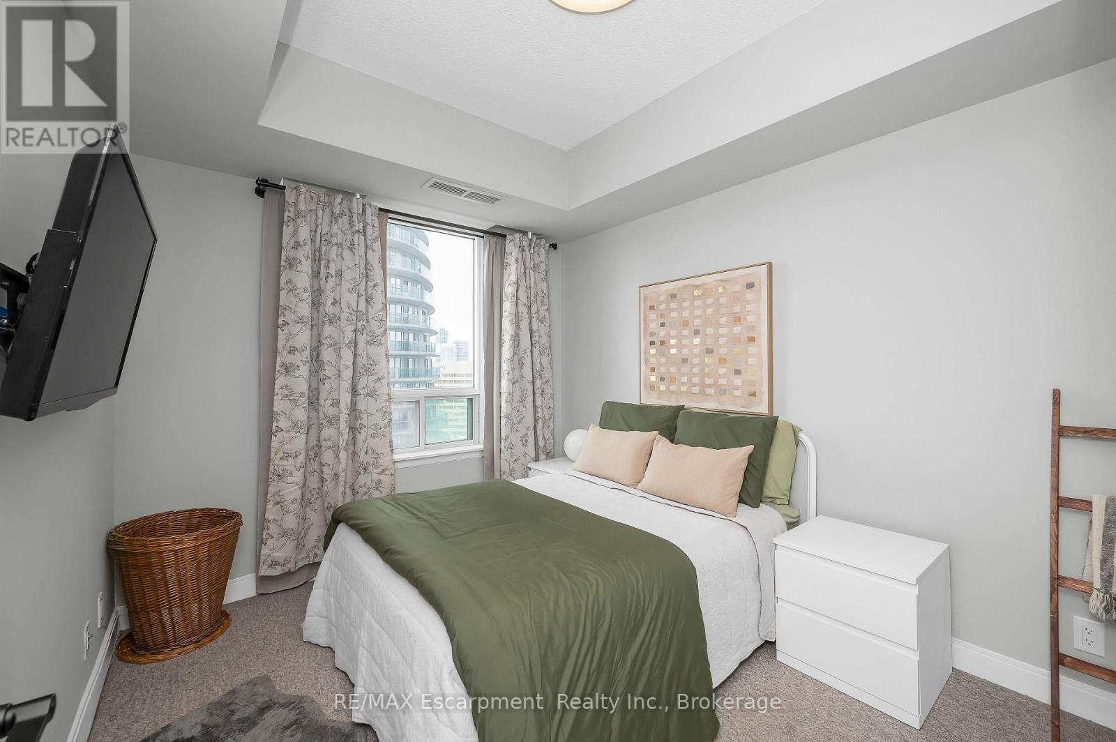 1908 - 70 Absolute Avenue, Mississauga, Ontario  L4Z 0A4 - Photo 18 - W12796040