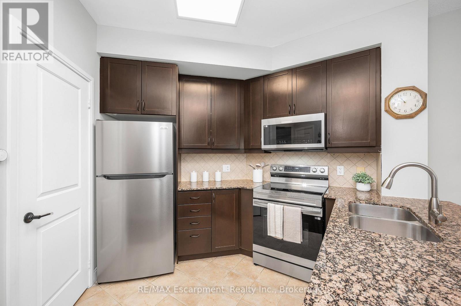 1908 - 70 Absolute Avenue, Mississauga, Ontario  L4Z 0A4 - Photo 8 - W12796040