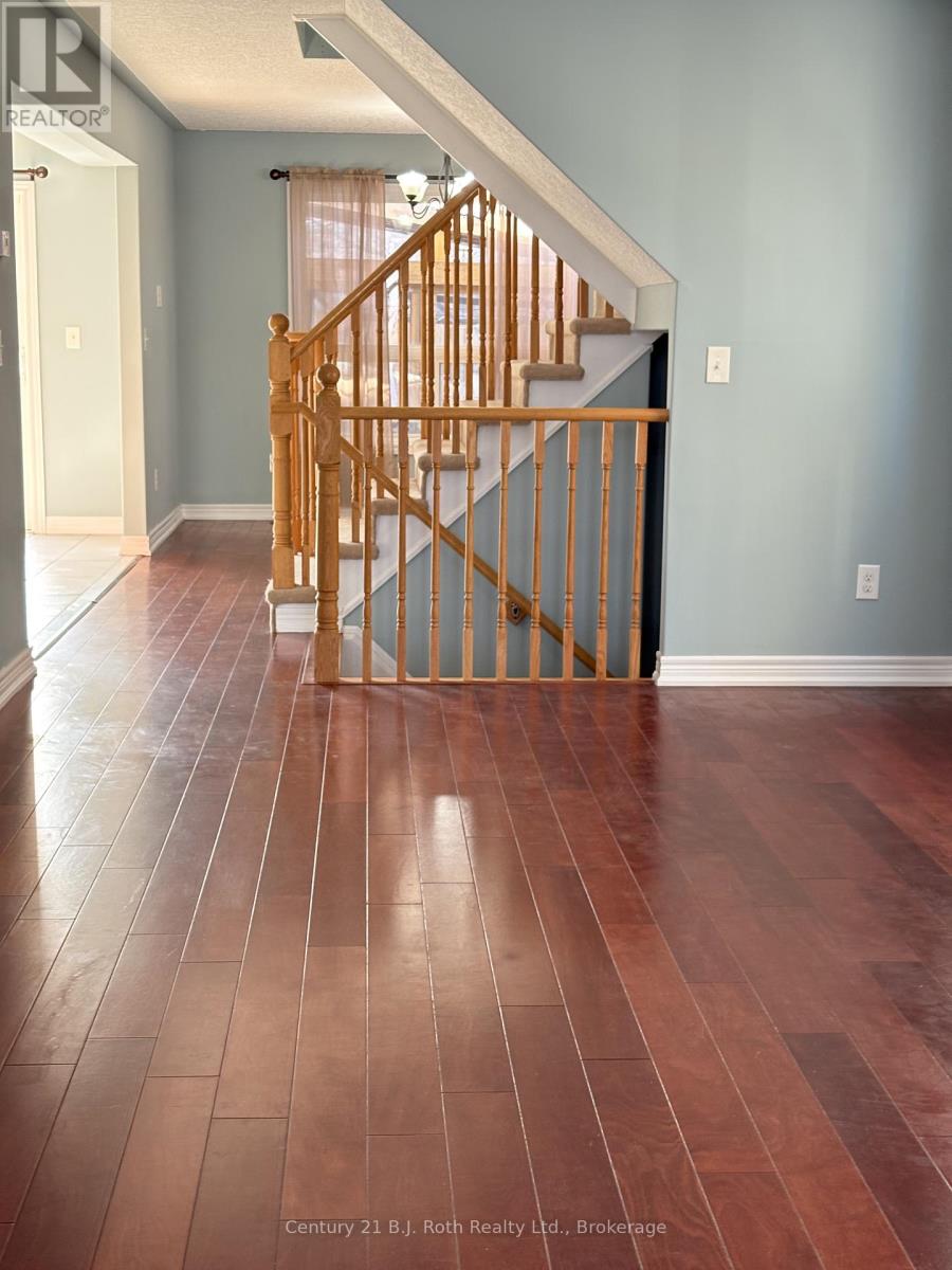 34 Pearl Drive, Orillia, Ontario  L3V 0A5 - Photo 5 - S12796054