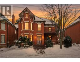 27 ONTARIO Avenue, hamilton, Ontario