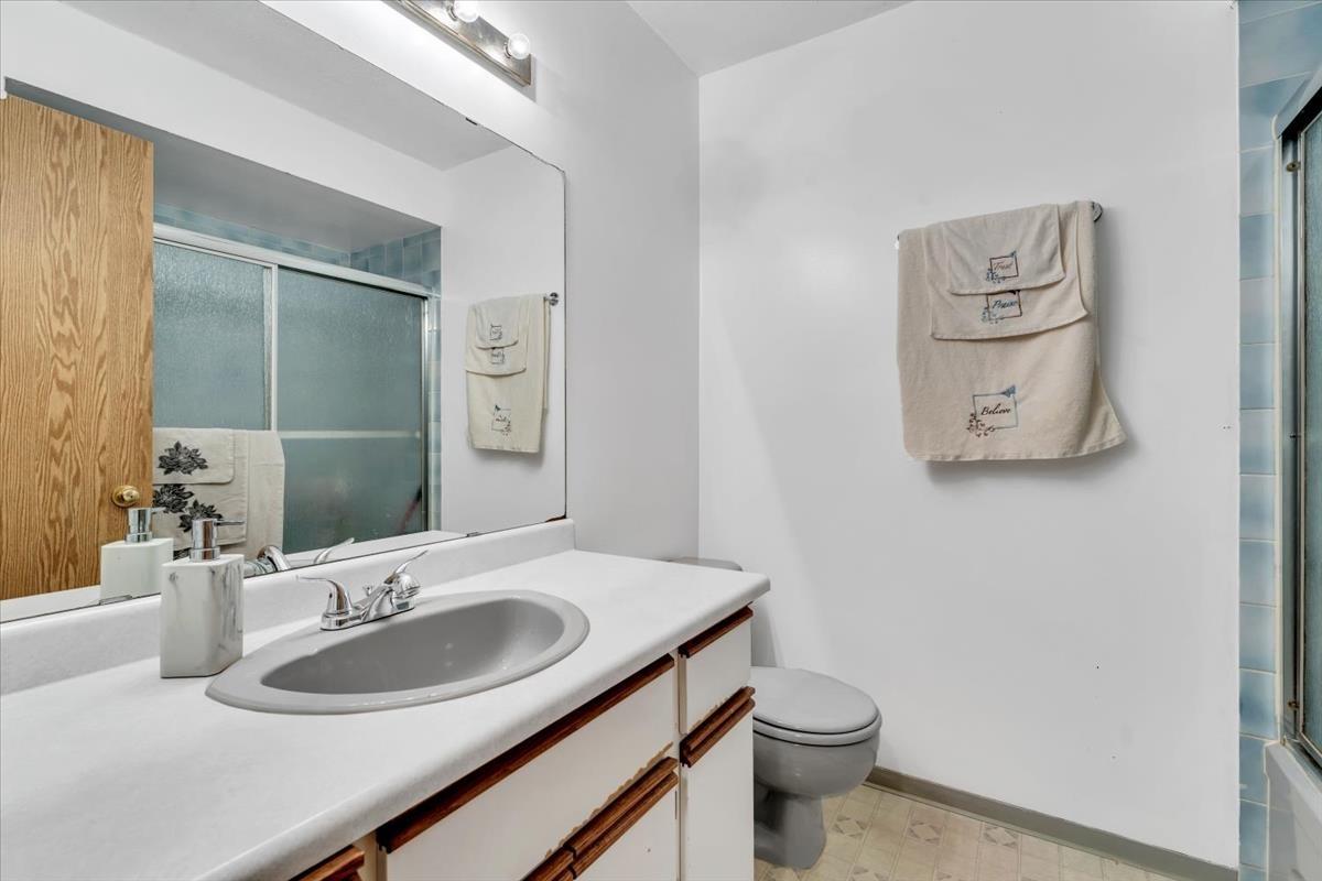 16059 93 Avenue, Surrey, British Columbia  V4N 3E3 - Photo 17 - R3089029