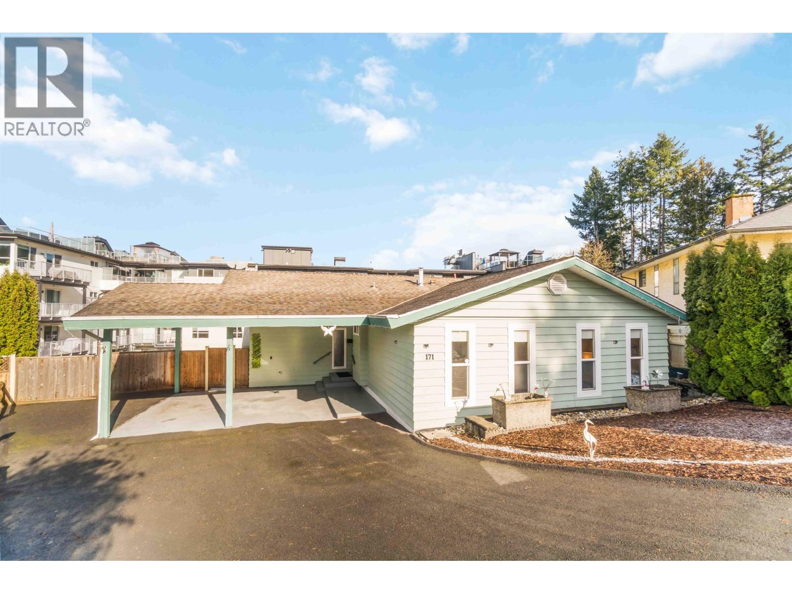 171 EDWARD CRESCENT, Port Moody, British Columbia