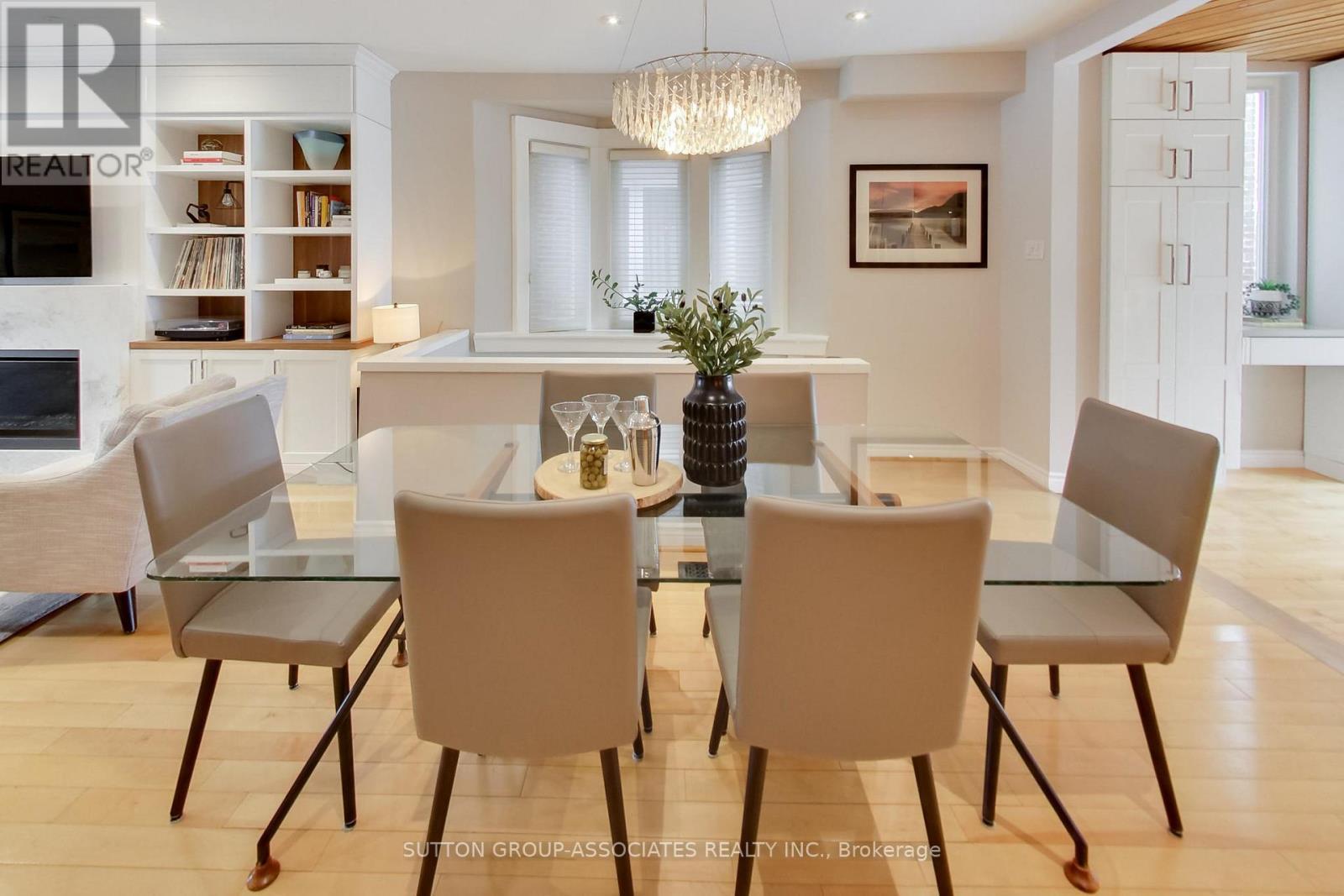 75 Arlington Avenue, Toronto, Ontario  M6G 3L2 - Photo 10 - C12795000