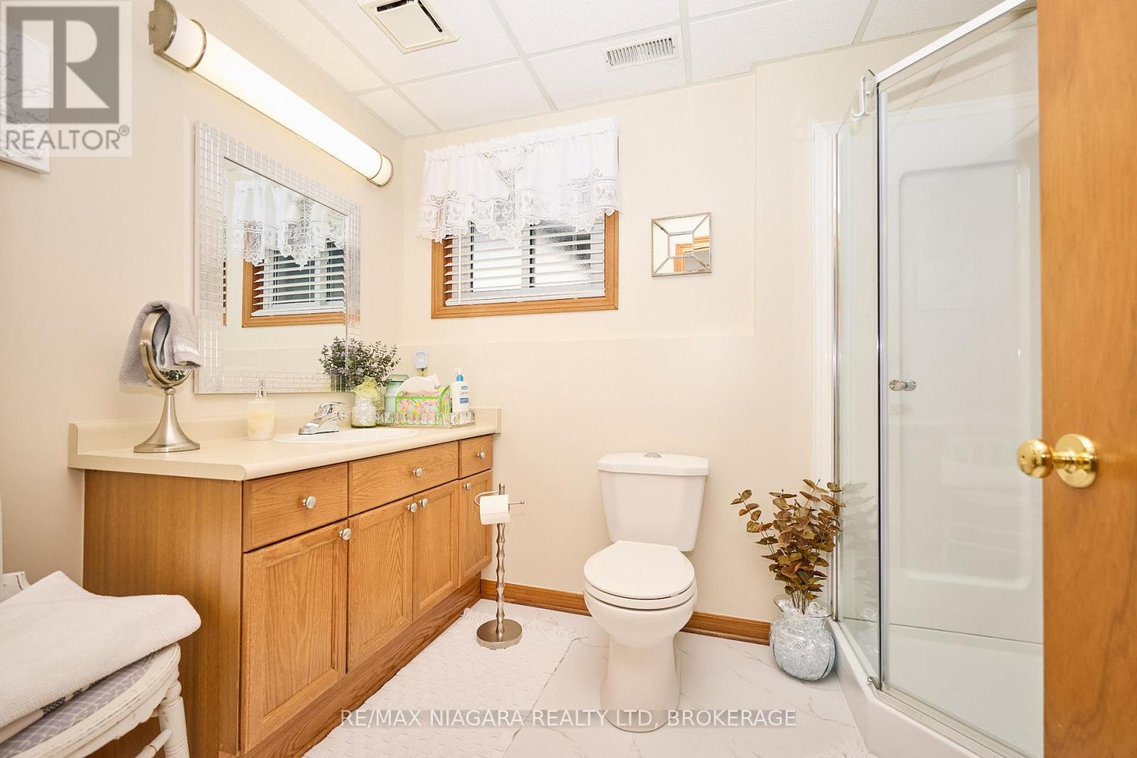 524 Lakeview Road, Fort Erie (Crescent Park), Ontario  L2A 4W6 - Photo 21 - X12796020