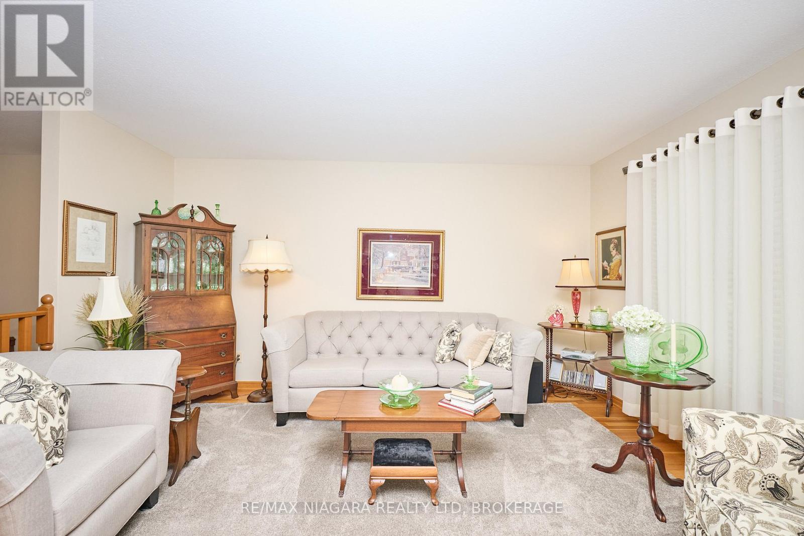 524 Lakeview Road, Fort Erie (Crescent Park), Ontario  L2A 4W6 - Photo 8 - X12796020