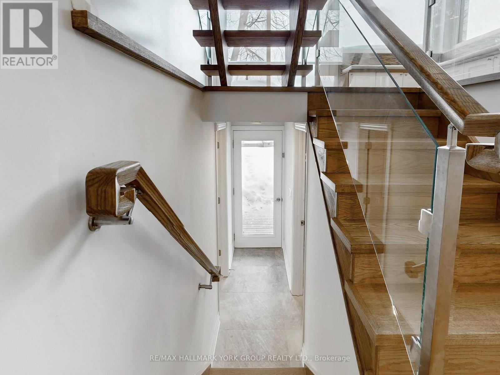 21 Willowbank Avenue, Richmond Hill, Ontario  L4E 3B4 - Photo 30 - N12786862