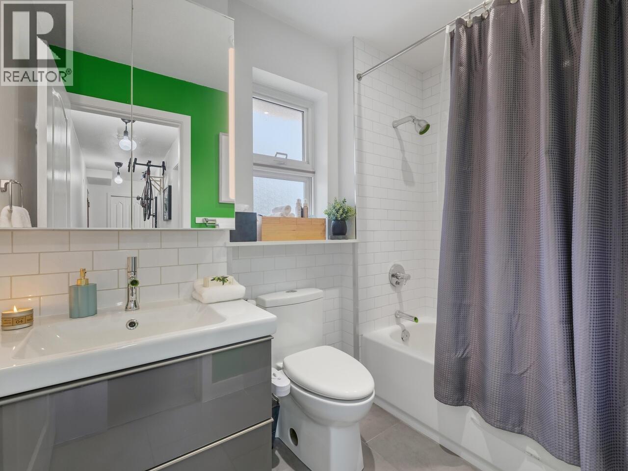 305 1915 E Georgia Street, Vancouver, British Columbia  V5L 2B7 - Photo 21 - R3090836