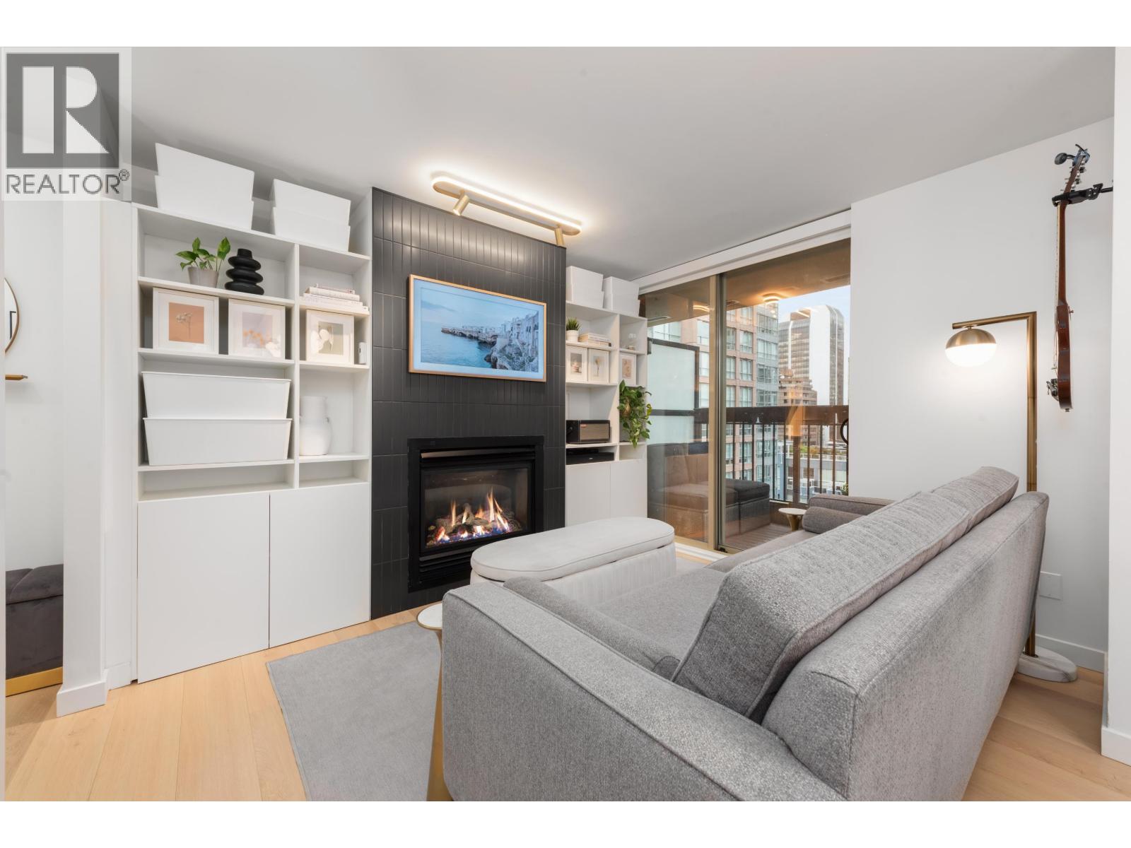 1203 969 Richards Street, Vancouver, British Columbia  V6B 1A8 - Photo 3 - R3090840