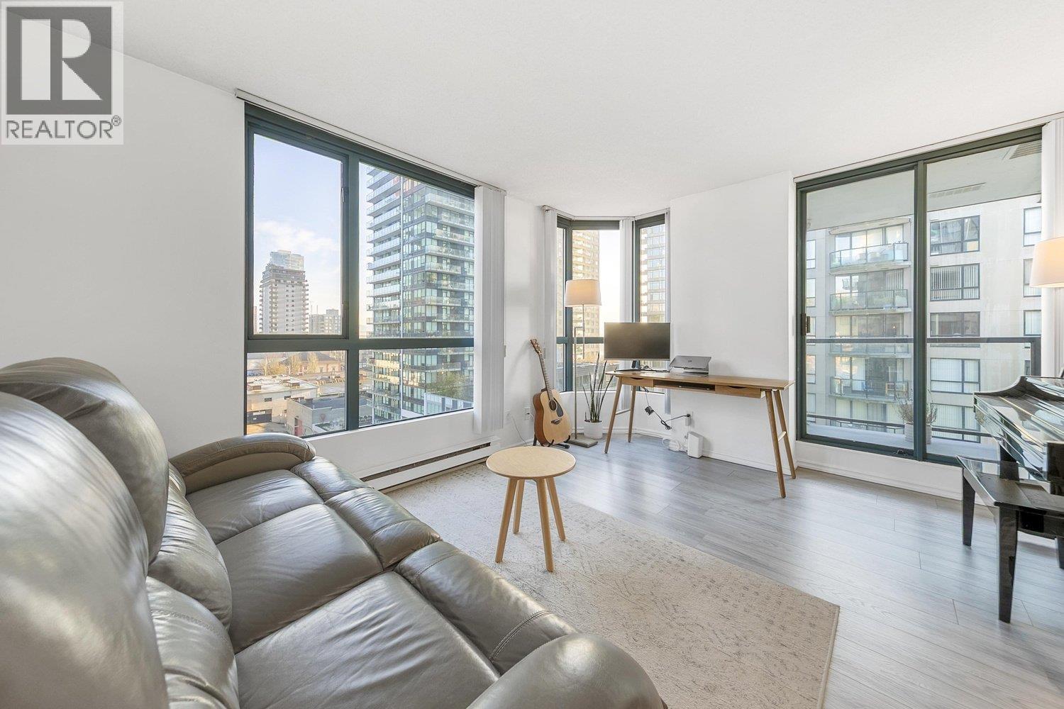 1003 838 Agnes Street, New Westminster, British Columbia  V3M 6R3 - Photo 10 - R3090858