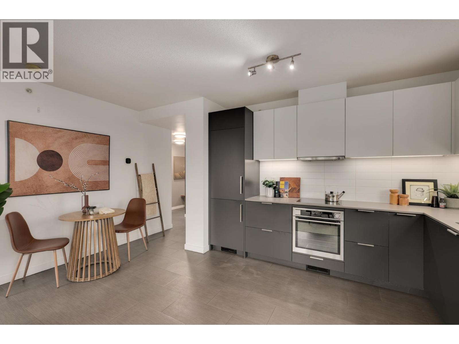 1002 66 W Cordova Street, Vancouver, British Columbia  V6B 0L2 - Photo 8 - R3090889