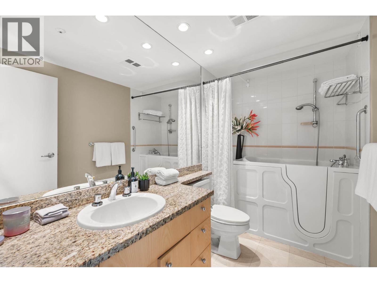 1901 1710 Bayshore Drive, Vancouver, British Columbia  V6G 3G4 - Photo 28 - R3090895