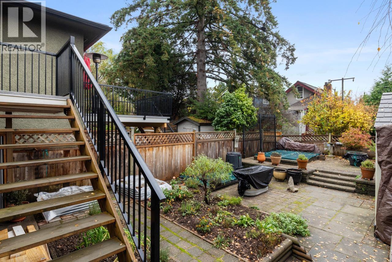 1752 E 4th Avenue, Vancouver, British Columbia  V5N 1K1 - Photo 24 - R3090870