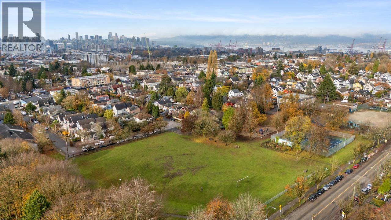 1752 E 4th Avenue, Vancouver, British Columbia  V5N 1K1 - Photo 32 - R3090870