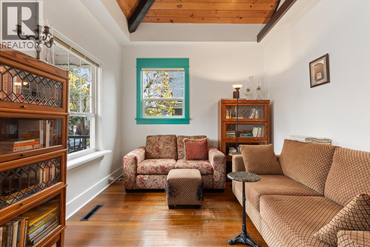 1752 E 4th Avenue, Vancouver, British Columbia  V5N 1K1 - Photo 5 - R3090870