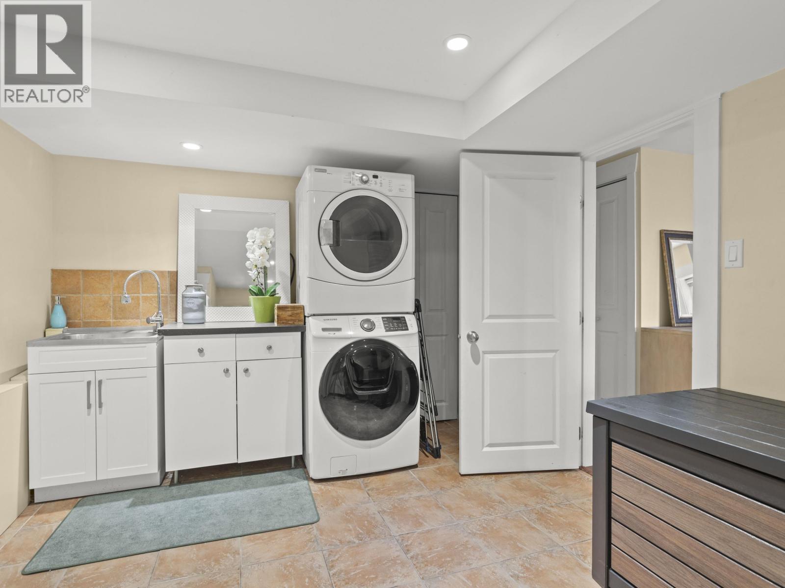 6252 Wellington Avenue, West Vancouver, British Columbia  V7W 2H4 - Photo 34 - R3090880