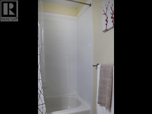 Ph2 1205 Fifth Avenue Avenue, New Westminster, British Columbia  V3M 1Y9 - Photo 11 - R3088615