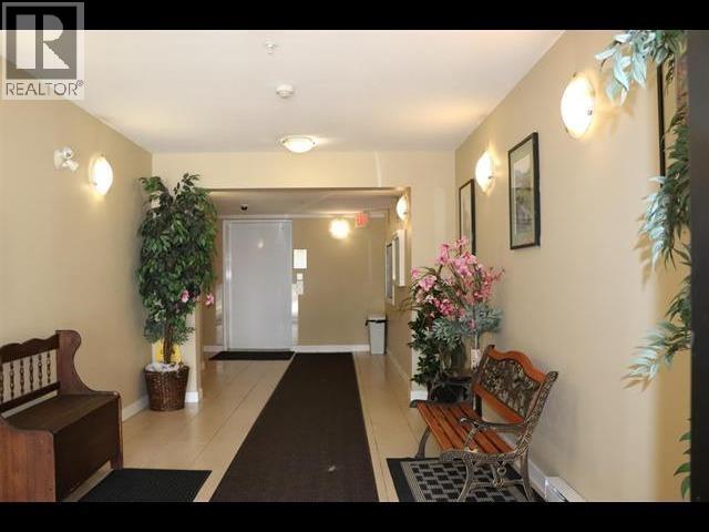 Ph2 1205 Fifth Avenue Avenue, New Westminster, British Columbia  V3M 1Y9 - Photo 2 - R3088615