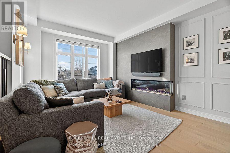 282 King Road, Richmond Hill, Ontario  L4E 1H3 - Photo 7 - N12794372