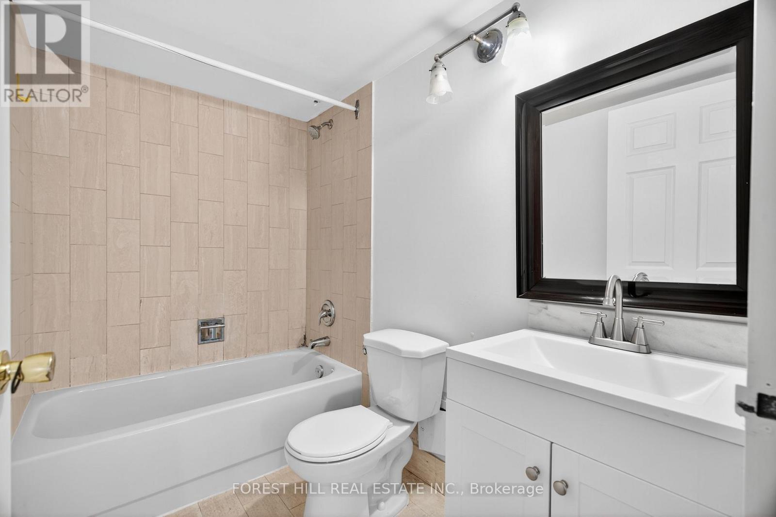 210 - 285 Enfield Place, Mississauga, Ontario  L5B 3Y6 - Photo 20 - W12796022