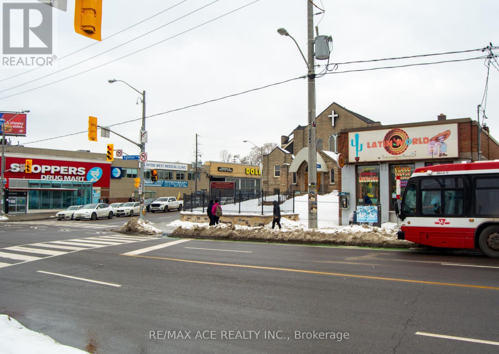 1820 Eglington Avenue W, Toronto, Ontario  M6E 2H6 - Photo 3 - W12796046