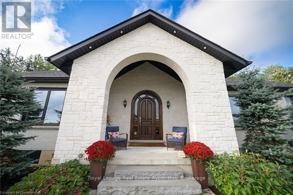 8 - 325 Mclean School Road, Brant, Ontario  N0E 1N0 - Photo 4 - X12796030